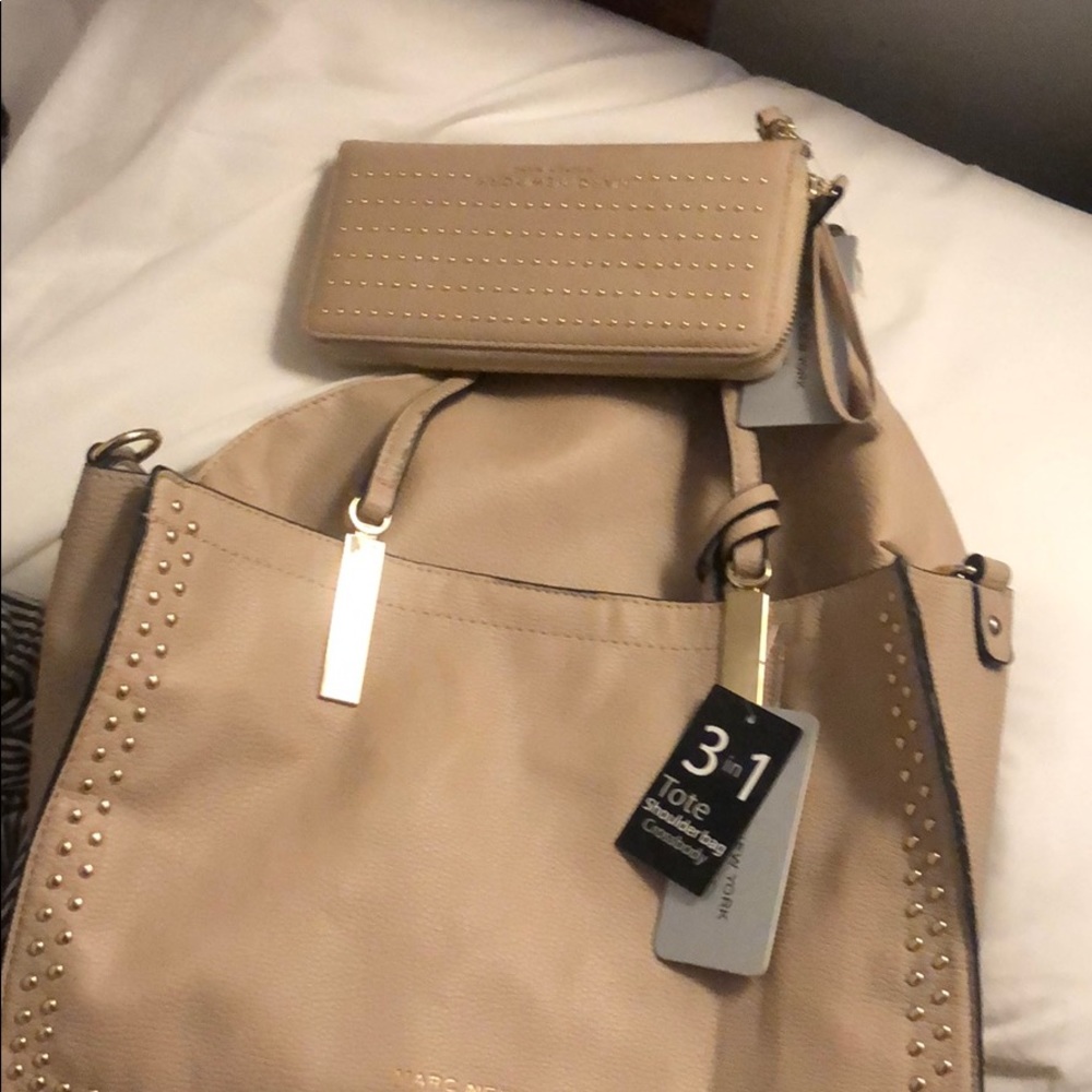 Andrew Marc Tote and matching wallet